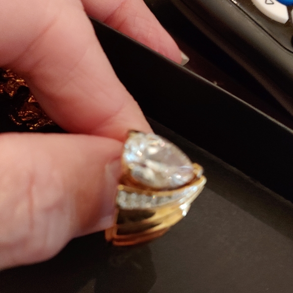 Ring - Picture 8 of 10